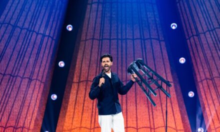 Hasan Minhaj: Off with His Head (2024)
